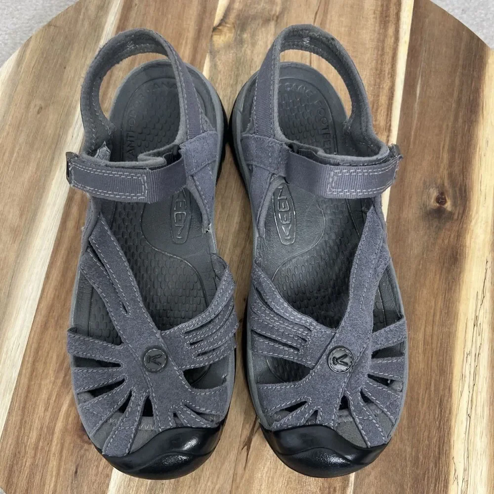 Keen rose sandals